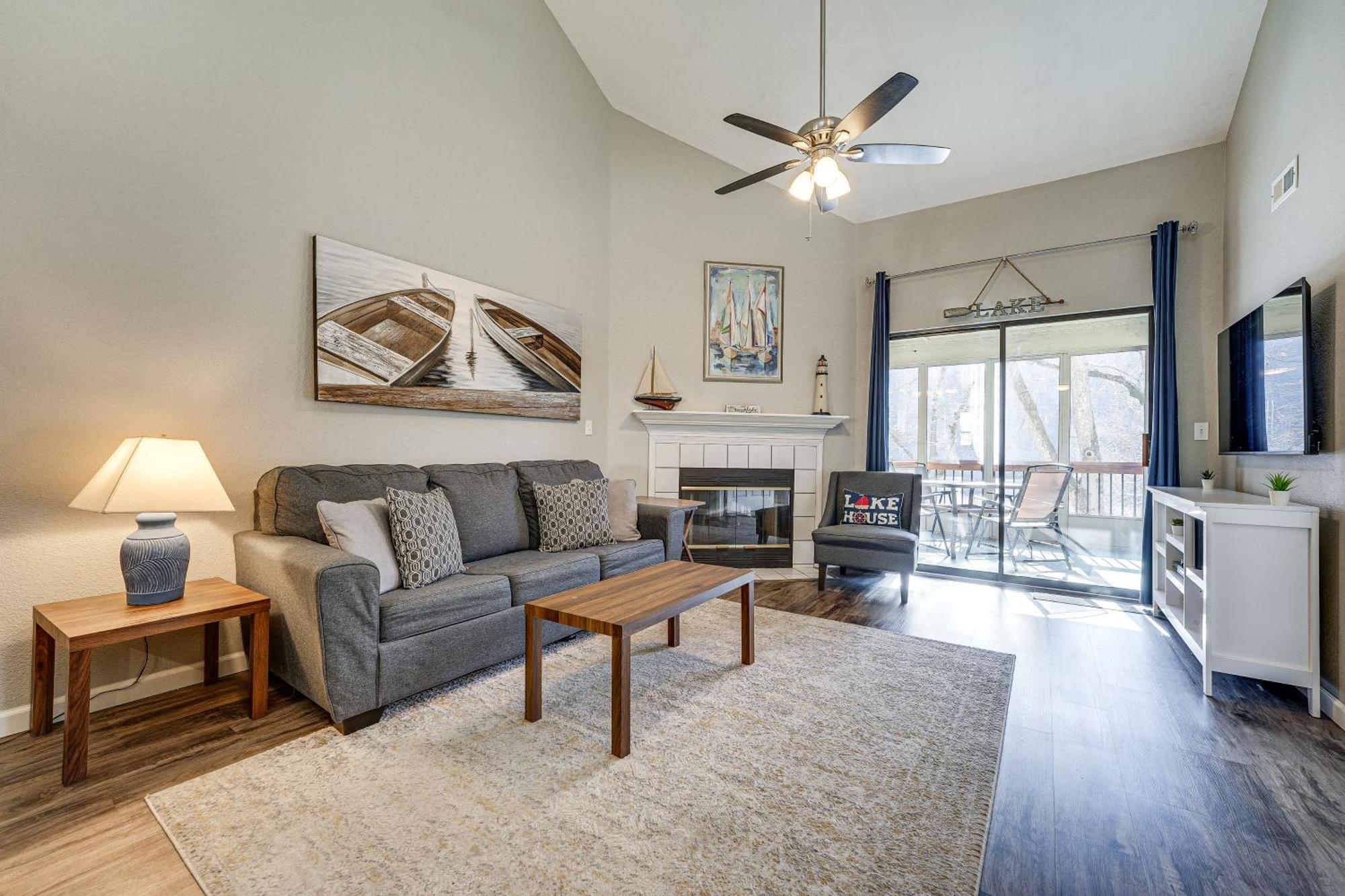 Lakefront Branson Penthouse With Resort Amenities! エクステリア 写真
