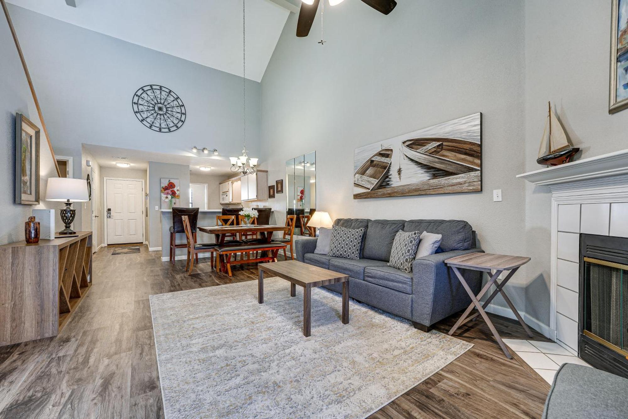 Lakefront Branson Penthouse With Resort Amenities! エクステリア 写真